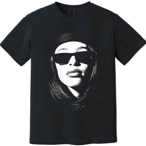 Aaliyah Plus Size T-Shirt Oversized Graphic Tee